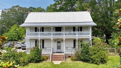 /international/us/480-military-street-s-hamilton-al-110100615263/