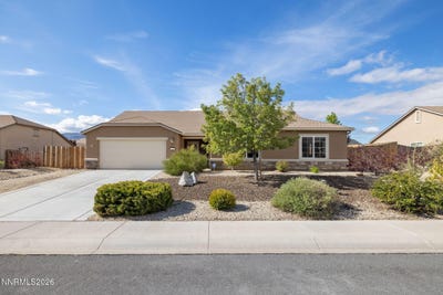 /international/us/105-deschutes-drive-dayton-nv-110108539857/