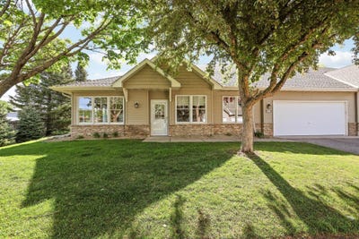 /international/us/308-hayes-drive-hastings-mn-110108846187/