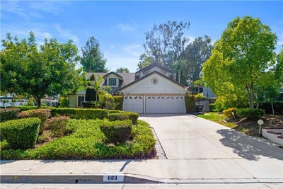 /international/us/683-silver-valley-trail-walnut-ca-110107722639/