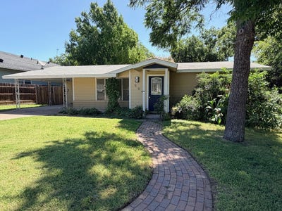 /international/us/504-n-elm-street-comanche-tx-110119424628/