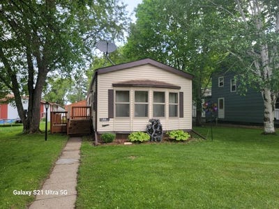 /international/us/216-cherry-street-nw-bertha-mn-110108567266/