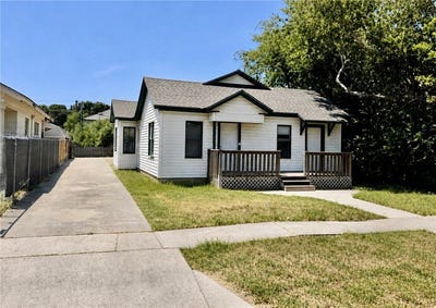 /international/us/1335-6th-street-corpus-christi-tx-110119670139/