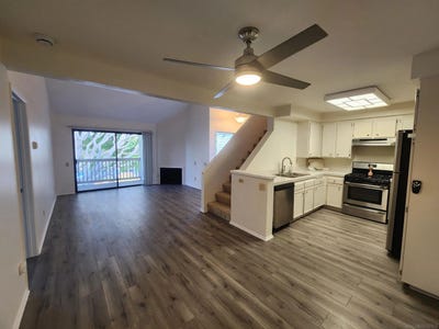 /international/us/12229-carmel-vista-unit-250-san-diego-ca-110099309520/