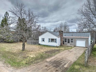 /international/us/1845-n-lake-drive-ishpeming-mi-110107779087/