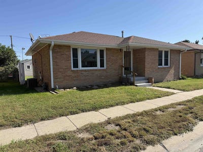 /international/us/703-s-1st-st-norfolk-ne-110120517644/