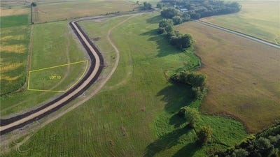 /international/us/lot-13-oak-creek-circle-big-stone-city-sd-110102258888/