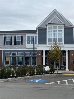 /international/us/1439-hastings-crescent-south-fayette-pa-110104955805/