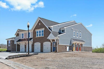 /international/us/5317-augusta-drive-turtle-creek-twp-oh-110094267491/