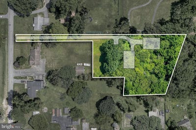 /international/us/2460-honeysuckle-lancaster-pa-110100679727/?lang=en