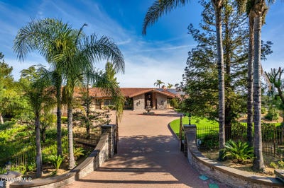 /international/us/11-inverness-road-thousand-oaks-ca-110100728904/