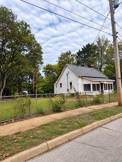 /international/us/307-euclid-avenue-poplar-bluff-mo-110120751864/