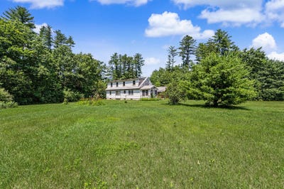 /international/us/540-mountain-road-concord-nh-110109435996/