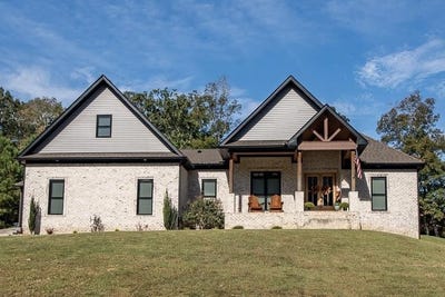 /international/us/134-plantation-cir-killen-al-110120087721/