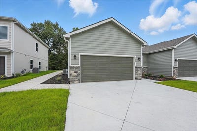/international/us/789-highland-drive-edwardsville-ks-110099892075/