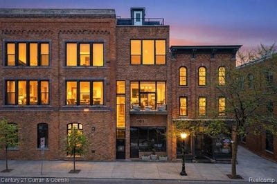 /international/us/101-w-liberty-street-ann-arbor-mi-110105867218/
