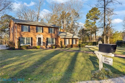 /international/us/4090-dogwood-drive-west-point-va-110104908367/