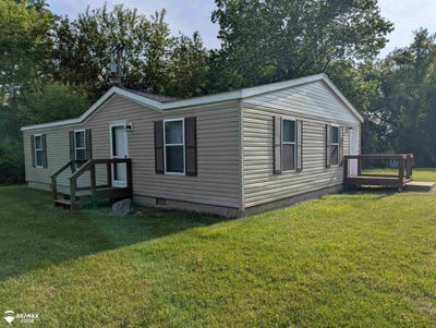 /international/us/6283-hart-lake-road-otter-lake-mi-110108742179/