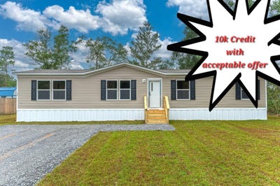 /international/us/143-w-snowdrop-street-defuniak-springs-fl-110095626992/