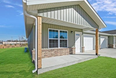 /international/us/675-joycee-lane-bolivar-mo-110108141394/