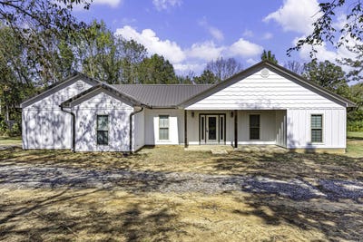 /international/us/211-private-road-2292-clarksville-ar-110120655503/
