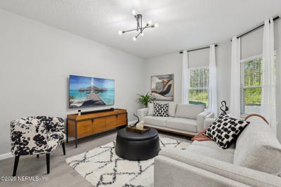 /international/us/10342-benson-lake-drive-jacksonville-fl-110099106955/
