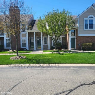 /international/us/56429-sw-scotland-boulevard-shelby-twp-mi-110104624141/