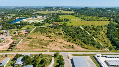 /international/us/shorty-crenwelge-rd-fredericksburg-tx-110107028550/