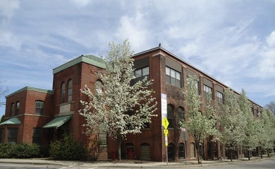 /international/us/69-milk-st-westborough-ma-110106732537/