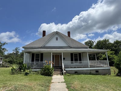 /international/us/304-s-oak-street-mc-cormick-sc-110101014584/?lang=zh-tw