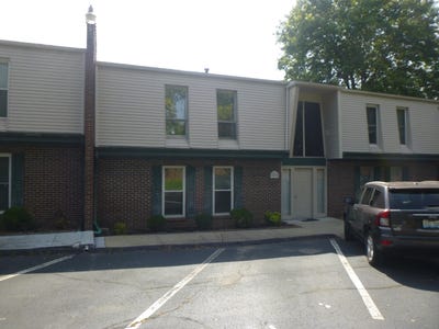 /international/us/1310-louisville-road-frankfort-ky-110101315546/