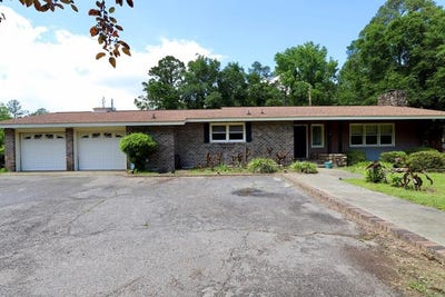 /international/us/805-mcrae-road-camden-sc-110099604778/