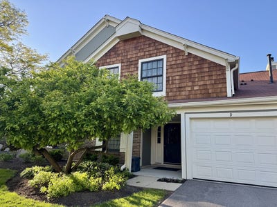 /international/us/1901-gresham-circle-wheaton-il-110109032929/