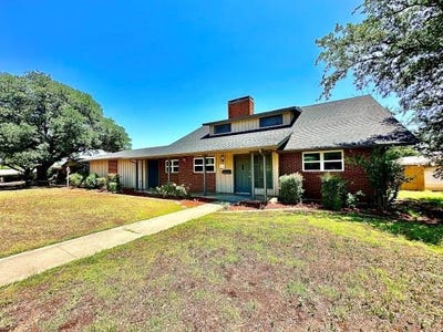 /international/us/1506-crescent-dr-sweetwater-tx-110100977787/