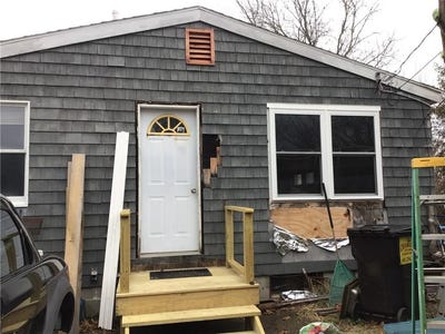 /international/us/41-enfield-avenue-north-kingstown-ri-110106305798/