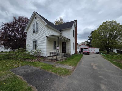 /international/us/8-caroline-street-dekalb-junction-ny-110108124941/