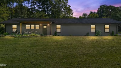 /international/us/4015-hitching-post-road-pigeon-forge-tn-110100392996/