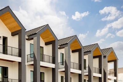 /international/us/8260-e-36th-avenue-denver-co-110100946353/