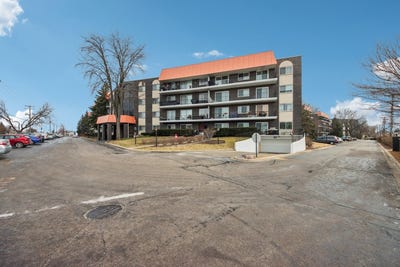 /international/us/4949-golf-road-skokie-il-110106098447/