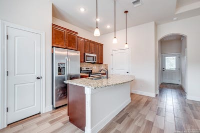 /international/us/3133-puter-creek-spring-branch-tx-110108254066/