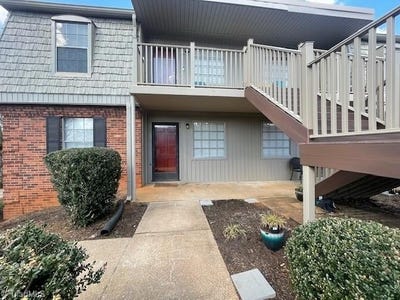 /international/us/3826-country-club-road-winston-salem-nc-110106499489/