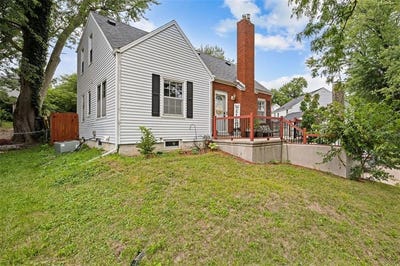 /international/us/205-21st-street-ne-cedar-rapids-ia-110101430056/