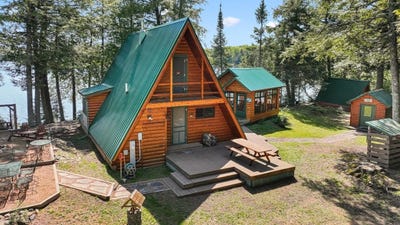/international/us/e18641-cisco-lake-rd-s-watersmeet-mi-110108343336/