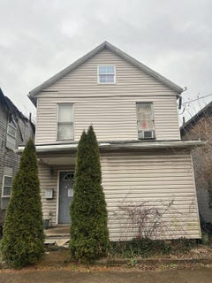 /international/us/129-n-1st-st-clarksburg-wv-110104955942/