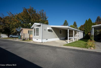 /international/us/900-n-idaho-st-post-falls-id-110106299706/