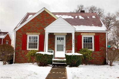 /international/us/2211-myrtle-avenue-nw-canton-oh-110120891515/