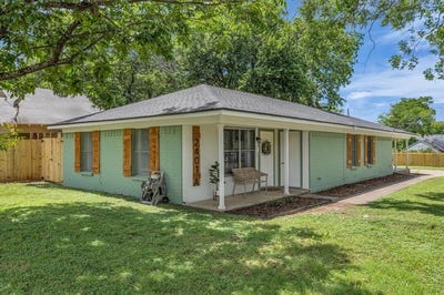 /international/us/2401-herring-avenue-waco-tx-110100529708/