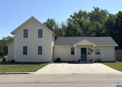 /international/us/426-w-3rd-st-miller-sd-110098918238/