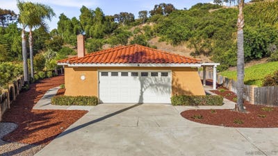 /international/us/1330-ridgeview-way-bonita-ca-110108657138/