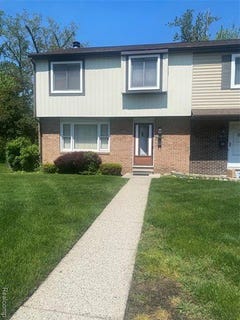 /international/us/38175-carolon-boulevard-westland-mi-110108126047/